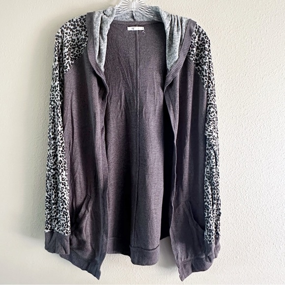 Maurices Leopard Print Hooded Purple Open Cardigan - Picture 1 of 5